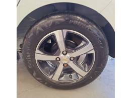 CHEVROLET - ONIX - 2018/2019 - Branca - Sob Consulta