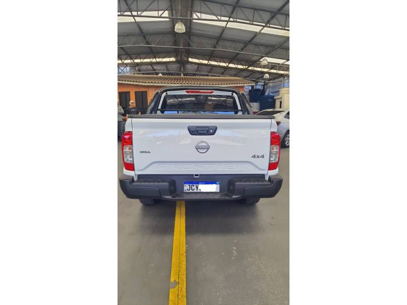 NISSAN - FRONTIER - 2025/2025 - Branca - Sob Consulta