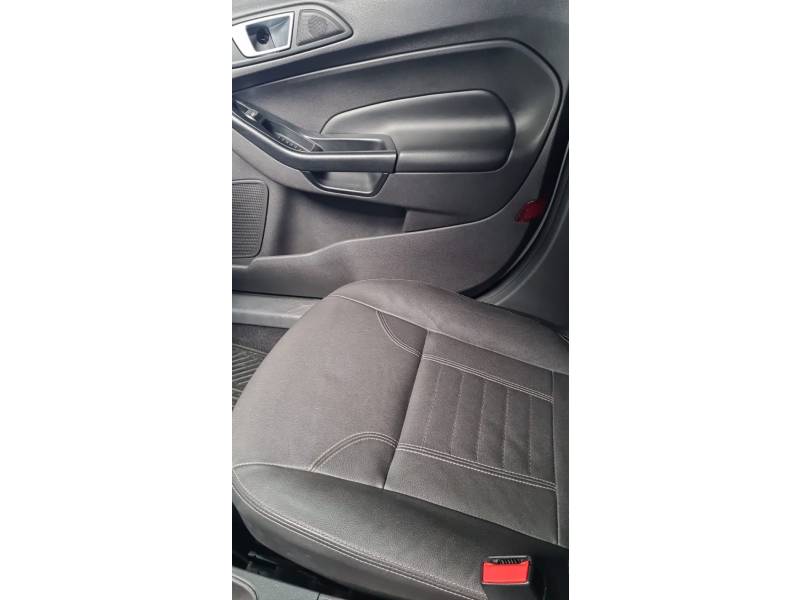 FORD - FIESTA - 2017/2017 - Branca - Sob Consulta