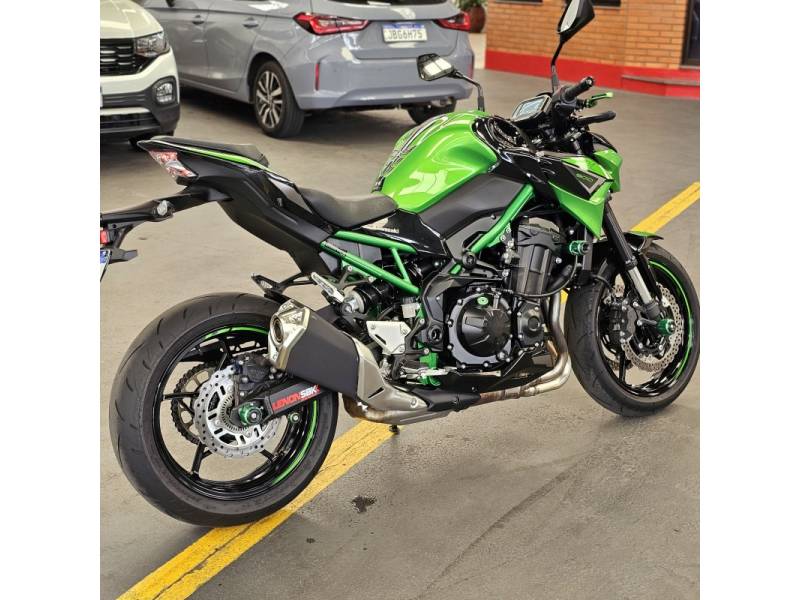 KAWASAKI - Z900 - 2022/2022 - Verde - Sob Consulta