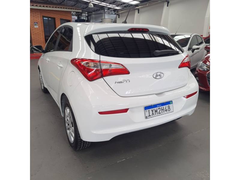 HYUNDAI - HB20 - 2017/2017 - Branca - Sob Consulta