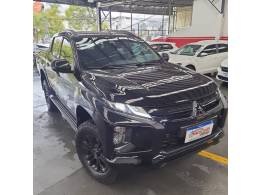 MITSUBISHI - L200 - 2022/2022 - Preta - Sob Consulta