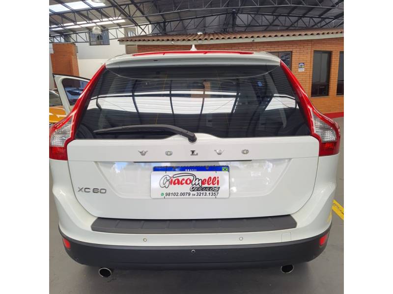 VOLVO - XC60 - 2011/2011 - Branca - Sob Consulta