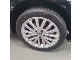 VOLKSWAGEN - JETTA - 2016/2016 - Preta - Sob Consulta