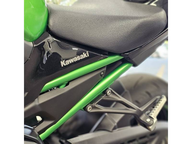 KAWASAKI - Z900 - 2022/2022 - Verde - Sob Consulta