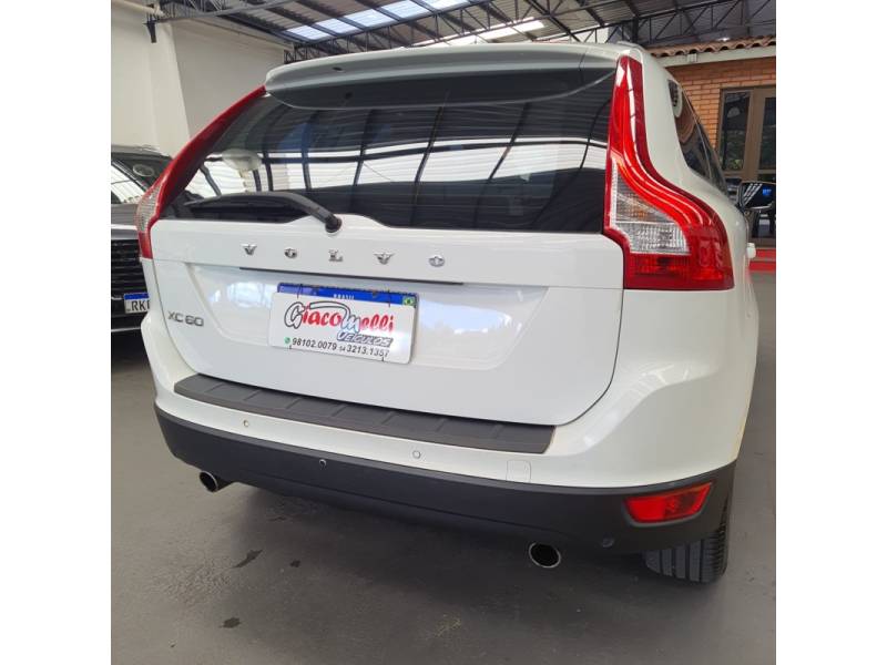 VOLVO - XC60 - 2011/2011 - Branca - Sob Consulta